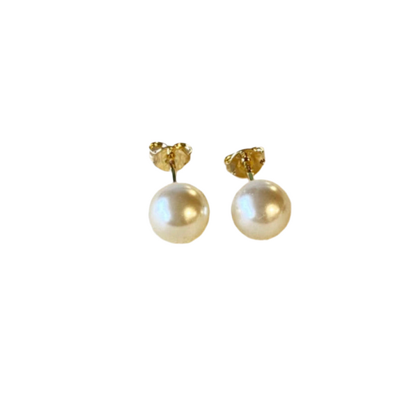 Rosalia - Classic Pearl Studs