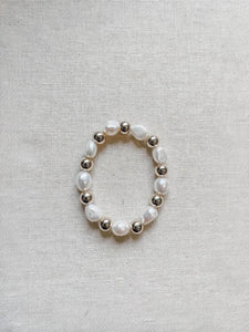 Bella Signature Bracelet with Fresh Water Pearls